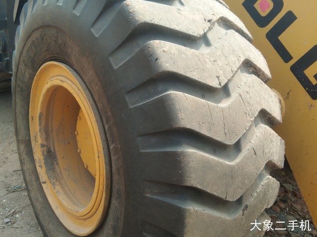 山东临工 LG953 装载机