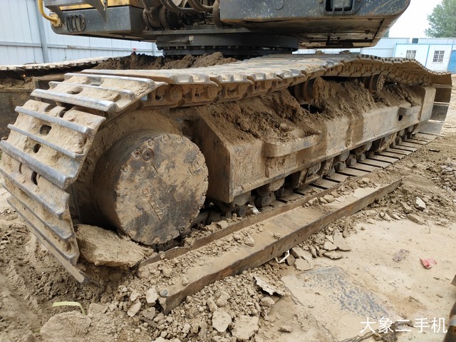 沃尔沃 EC210BLC 挖掘机