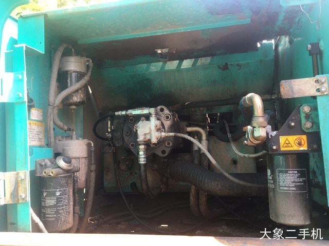 神钢 SK260LC-8 挖掘机
