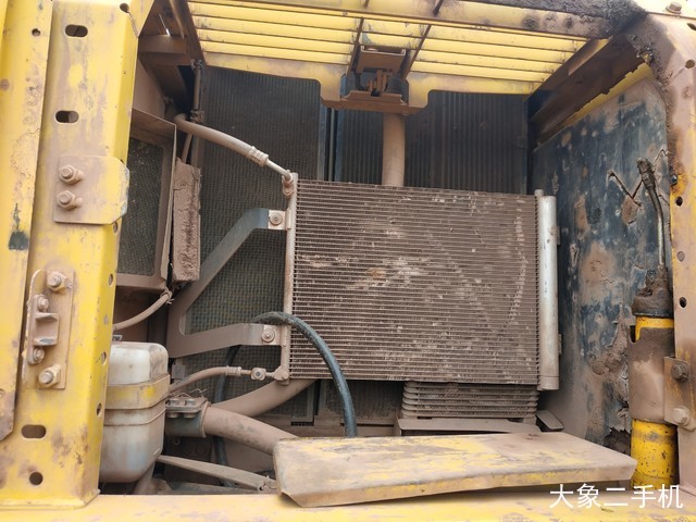 小松 PC240LC-8 挖掘机