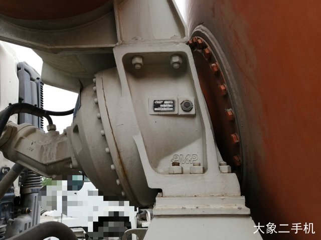中联重科 ZLJ5256GJBGH日野 搅拌运输车
