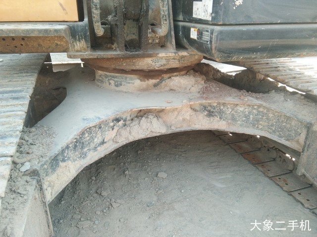 三一重工 SY75C 挖掘机