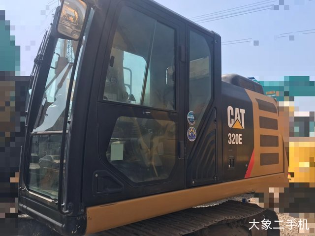 卡特彼勒 320EL 挖掘机