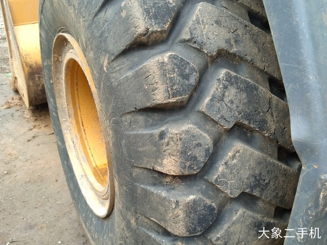 龙工 LG855B 装载机