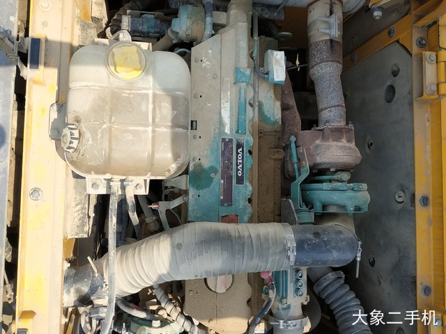 沃尔沃 EC250D 挖掘机