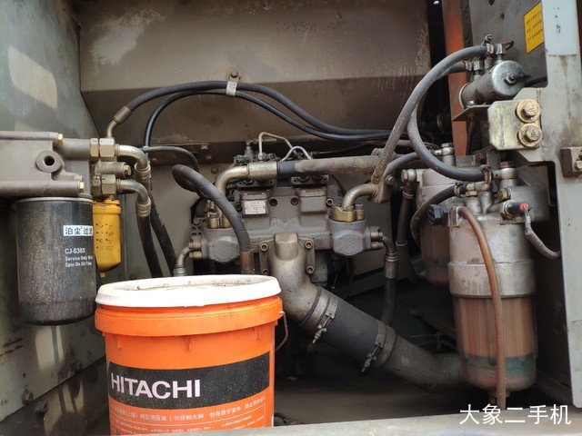 日立 ZX270-3 挖掘机