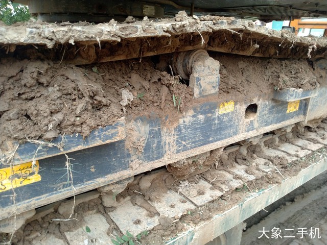 徐工 XE75D 挖掘机