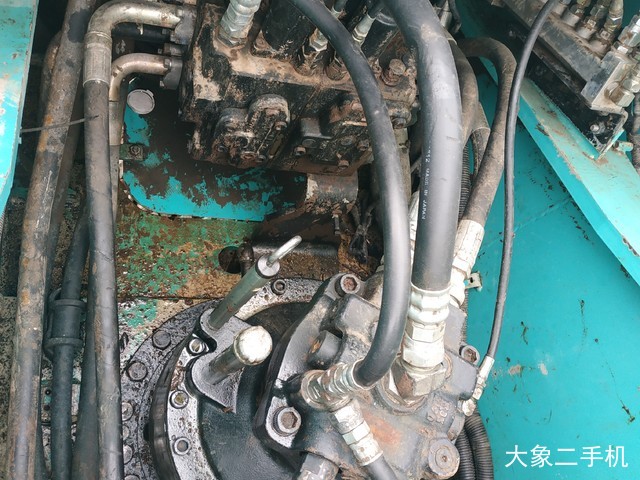 神钢 SK260LC-8 挖掘机