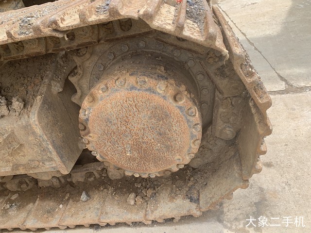 龙工 LG6225 挖掘机