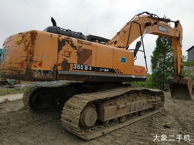 三一重工 SY305-9 挖掘机