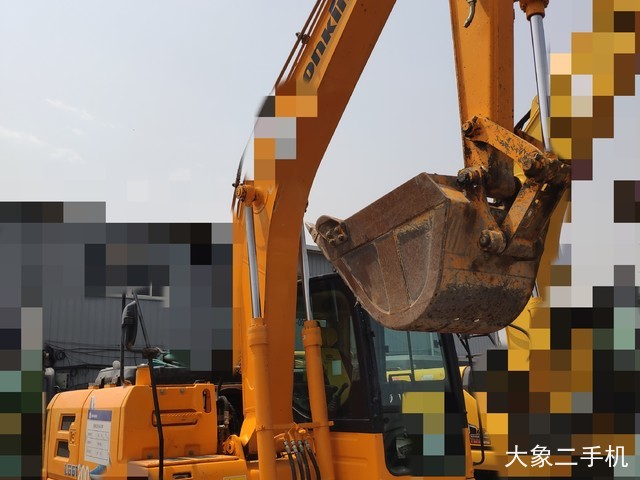 龙工 LG6150 挖掘机