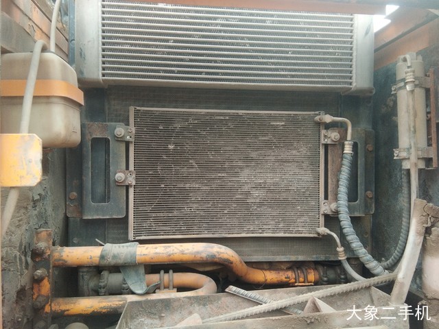 三一重工 SY225C 挖掘机
