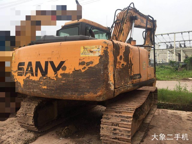 三一重工 SY135C 挖掘机