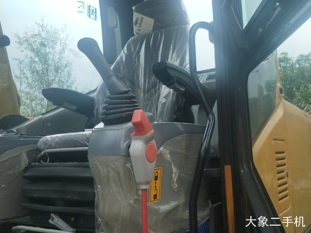 徐挖 XCG240LC-7E 挖掘机