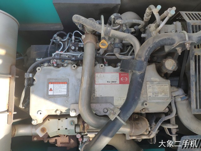 神钢 SK200-8 挖掘机