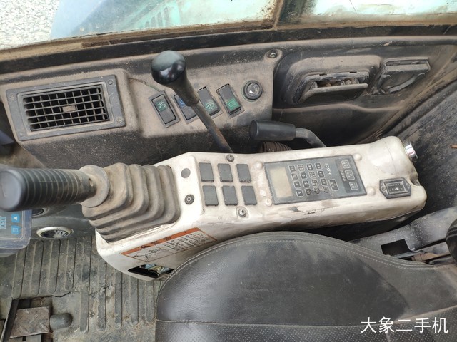 石川岛 IHI 80NX 挖掘机