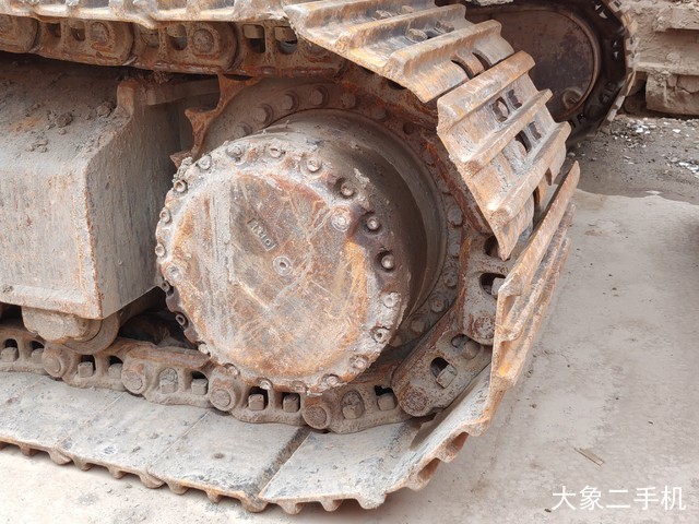 斗山 DX260LC 挖掘机