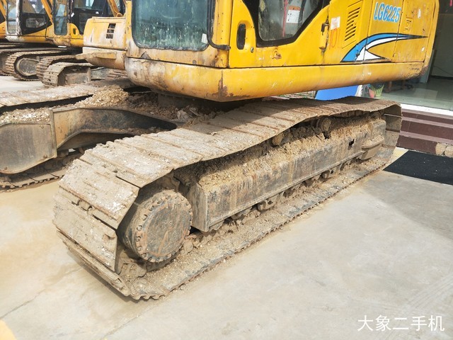 龙工 LG6235 挖掘机