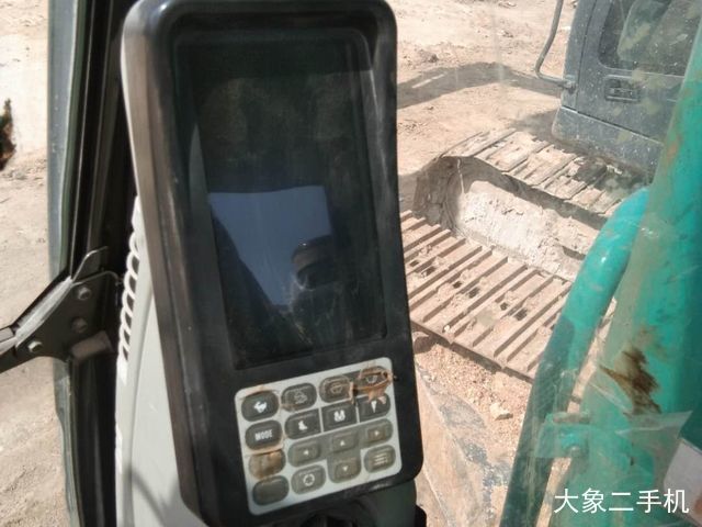 神钢 SK260LC-10 挖掘机