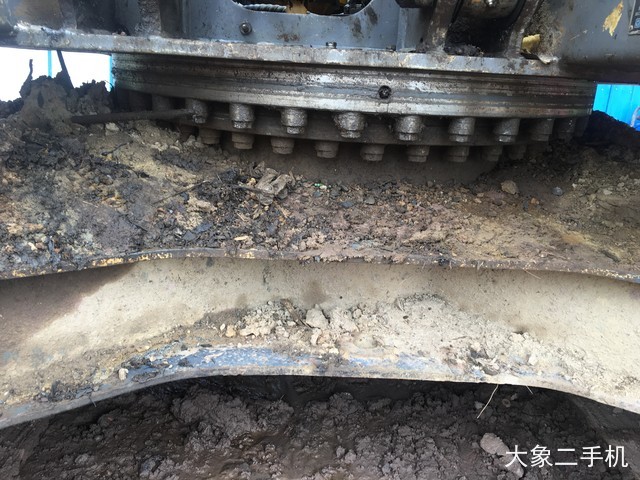 徐工 XE135B 挖掘机