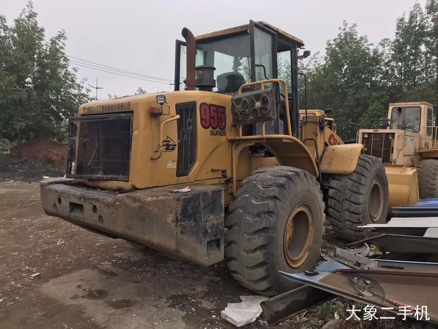 成工 CG955 装载机