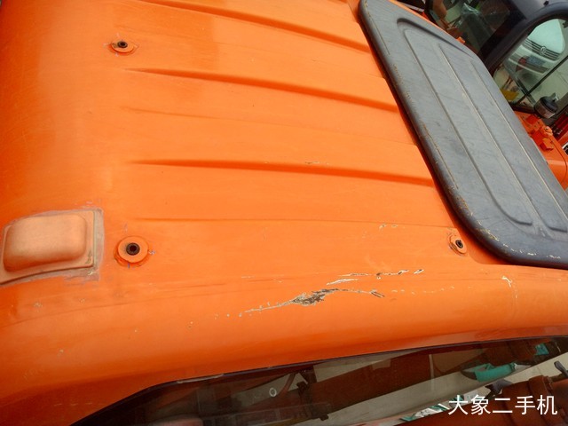 斗山 DX120 挖掘机