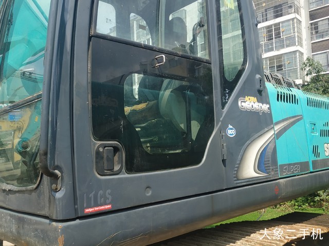 神钢 SK260LC-8 挖掘机