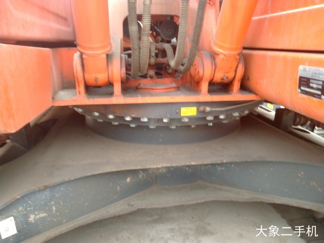 斗山 DX120 挖掘机