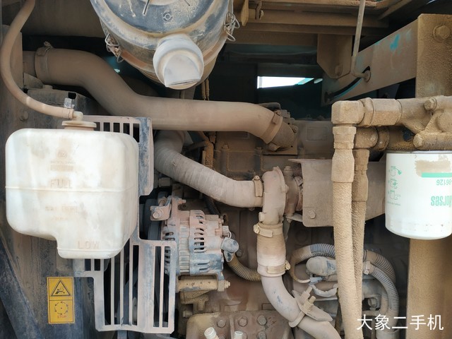 神钢 SK75-8 挖掘机