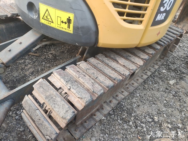 小松 PC30MR-3 挖掘机