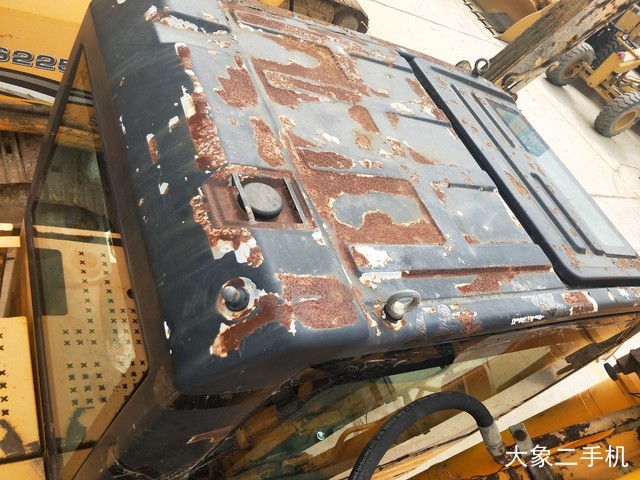 龙工 LG6215 挖掘机