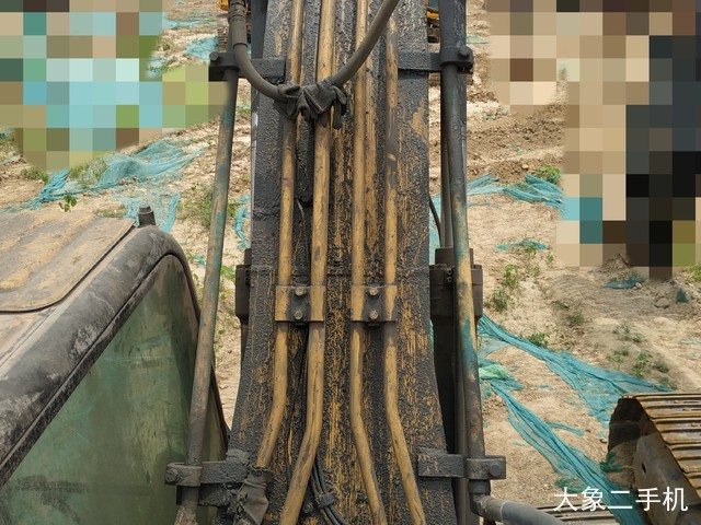 卡特彼勒 323DL 挖掘机