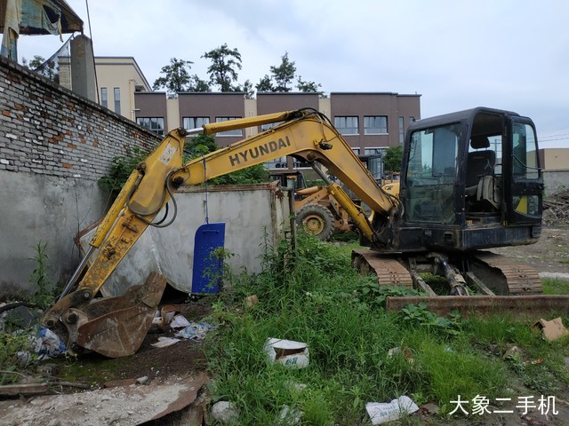 现代 R60-7 挖掘机