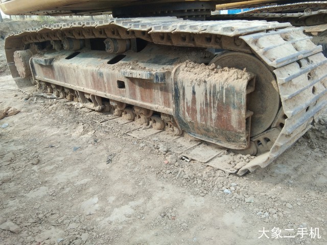 卡特彼勒 318D 挖掘机