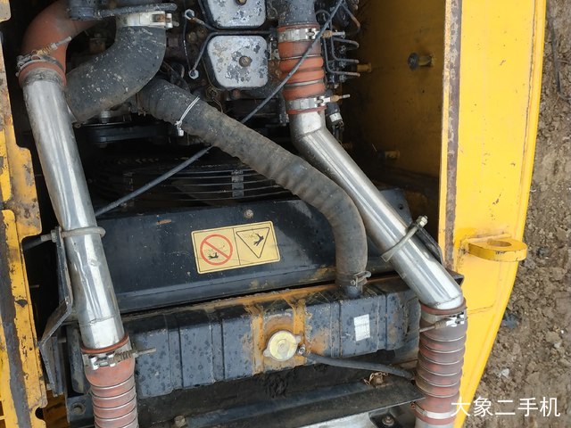 现代 R150W-7 挖掘机