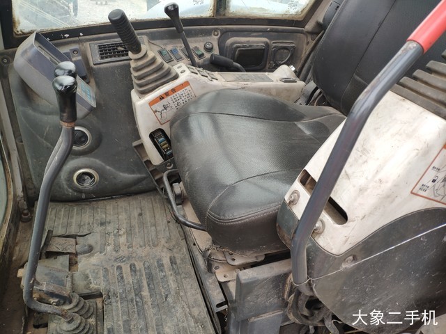 石川岛 IHI 80NX 挖掘机