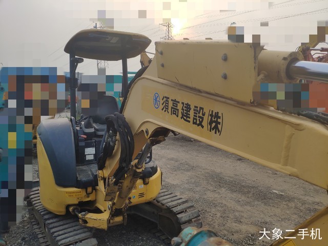 小松 PC30MR-3 挖掘机