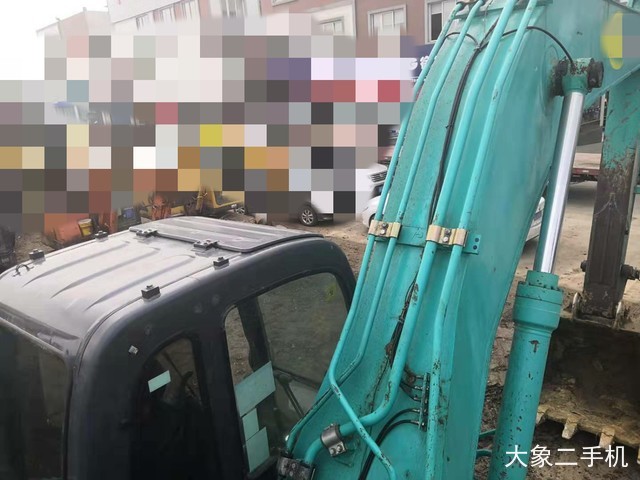 神钢 SK260LC-8 挖掘机