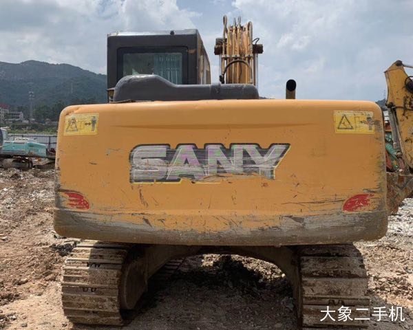 三一重工 SY115C-9 挖掘机