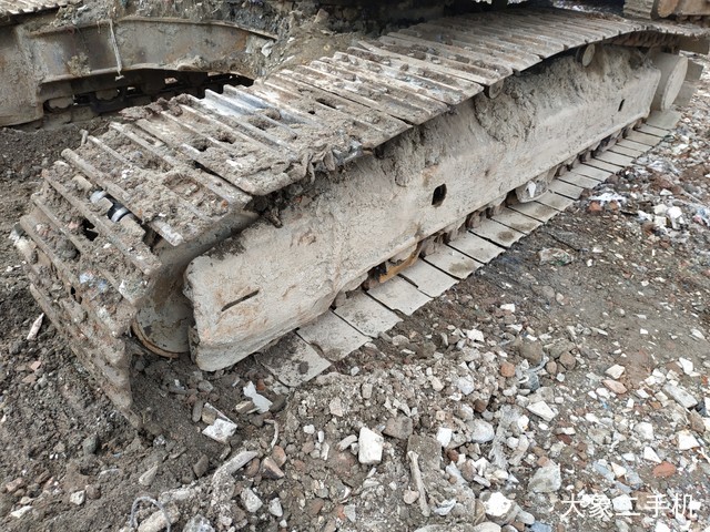 神钢 SK260LC-8 挖掘机