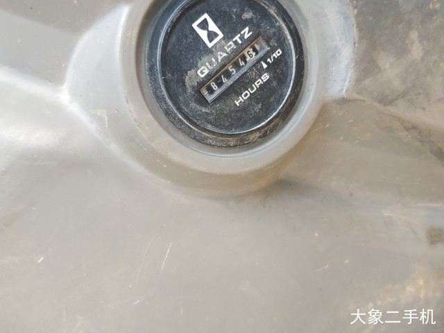 神钢 SK270D-8 挖掘机