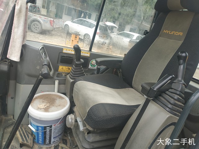 现代 60VS 挖掘机