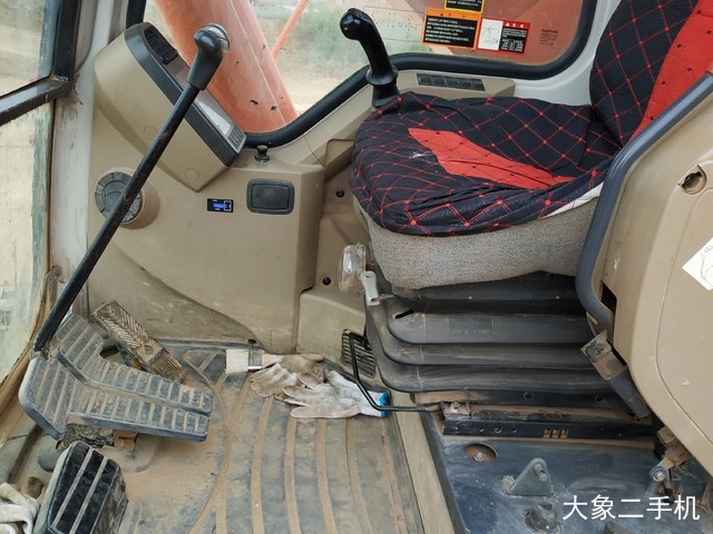 斗山 DH225LC-9 挖掘机