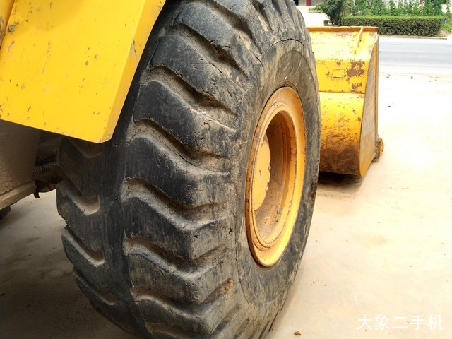 柳工 CLG855 装载机