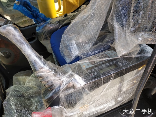 中联重科 ZE260E 挖掘机