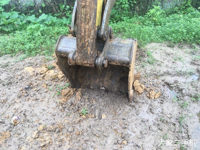 现代 R60-9 挖掘机