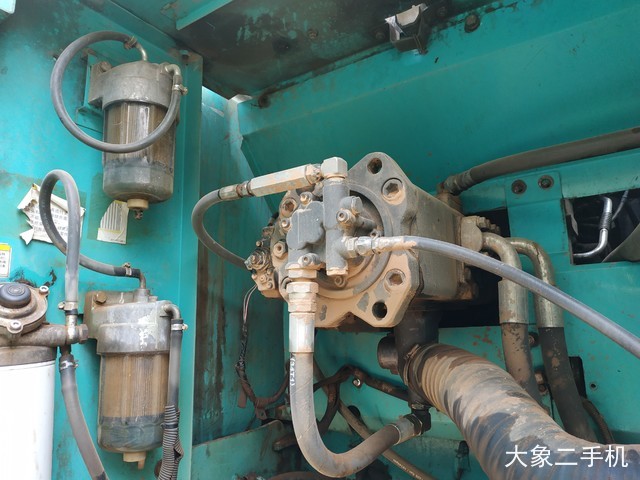 神钢 SK260LC-8 挖掘机