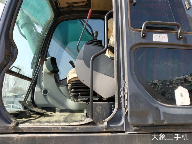 神钢 SK350LC-8 挖掘机
