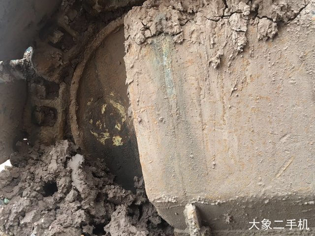 沃尔沃 EC210B 挖掘机