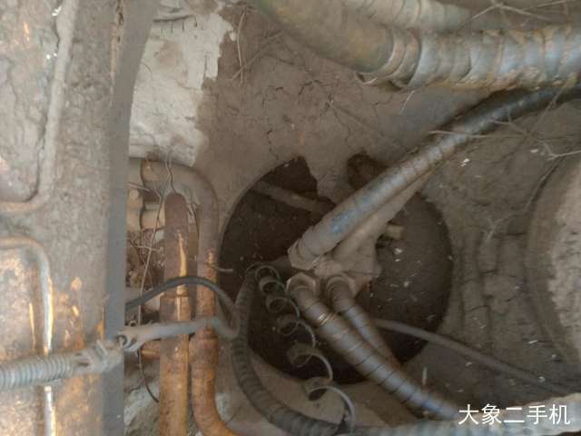 三一重工 SY285C-8 挖掘机